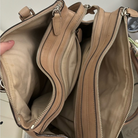 Coach Legacy Turnlock Harper Bag - Picture 5 of 7
